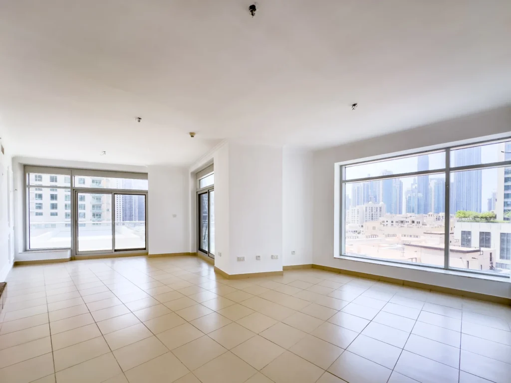Burj View | Fully Furnished | Luxurious 1BR
